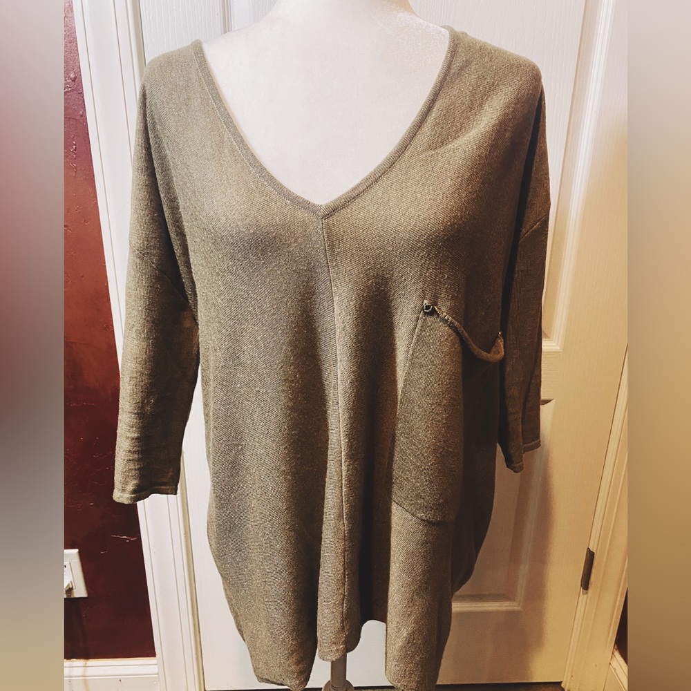 Kerisma Raven Sweater in Tan Size S/M